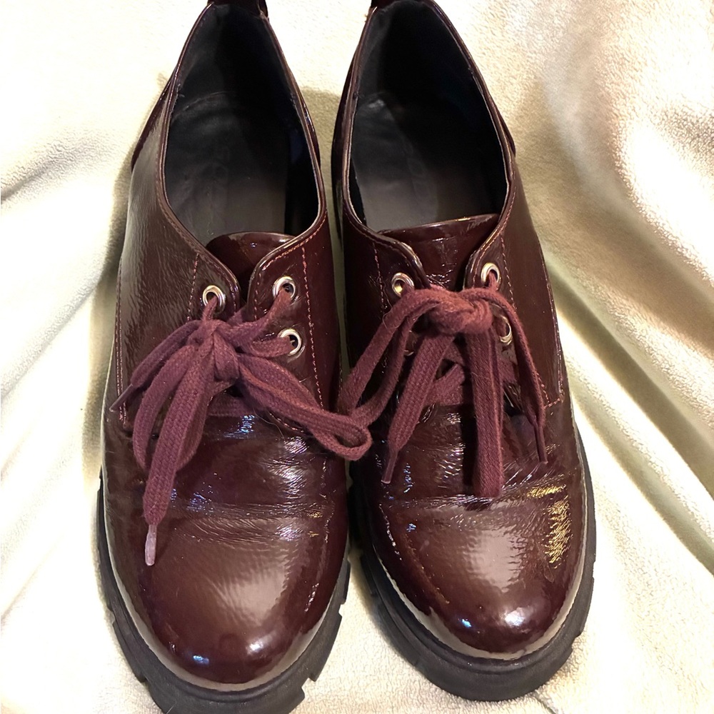 Soda Women's Platform Shoes - Burgundy